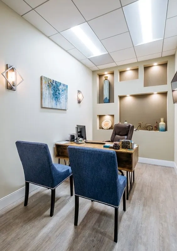 Office interior design - g0rl9qw8mluyqgru07ce by Lamek Interiors